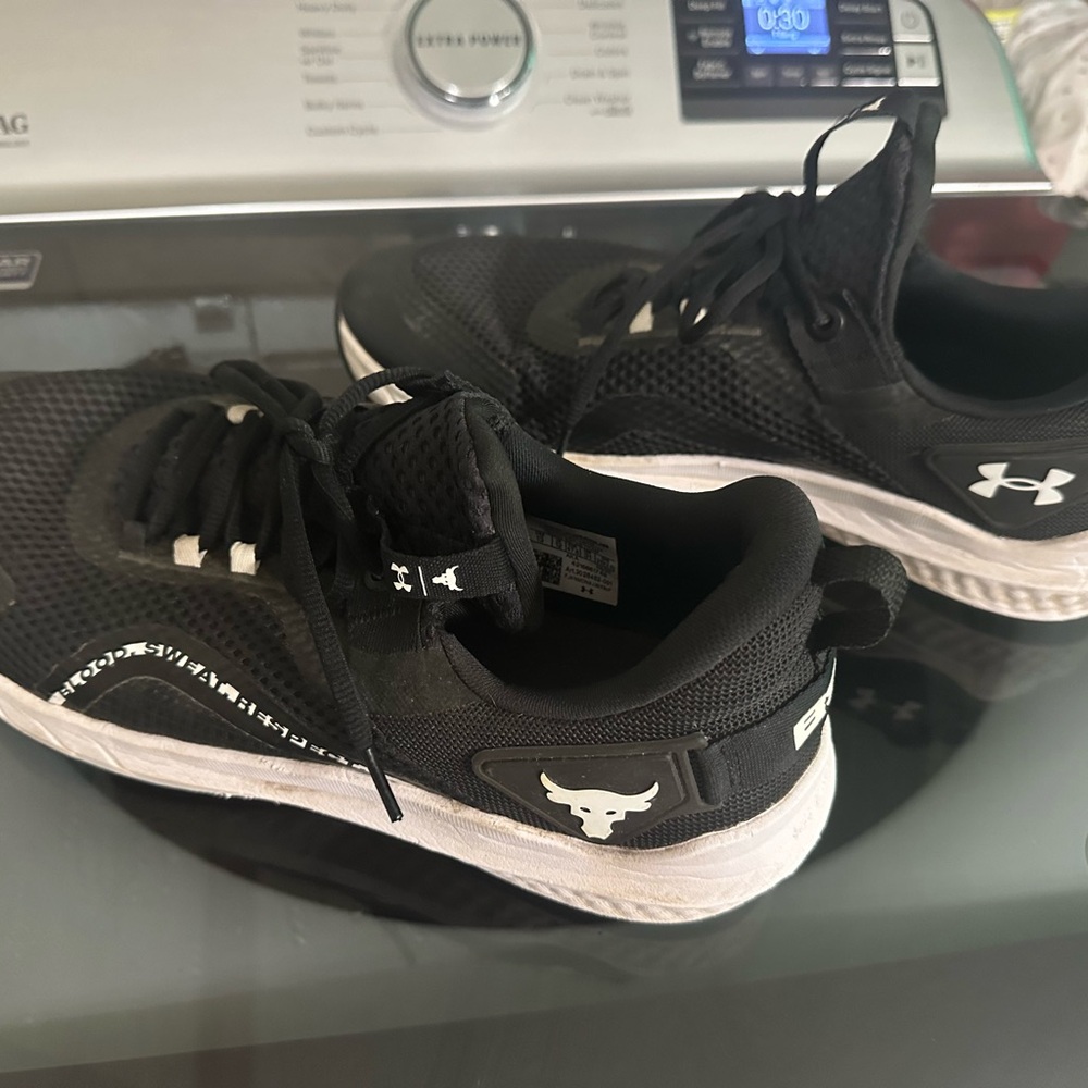 Under Armour Black Athletic Shoes
